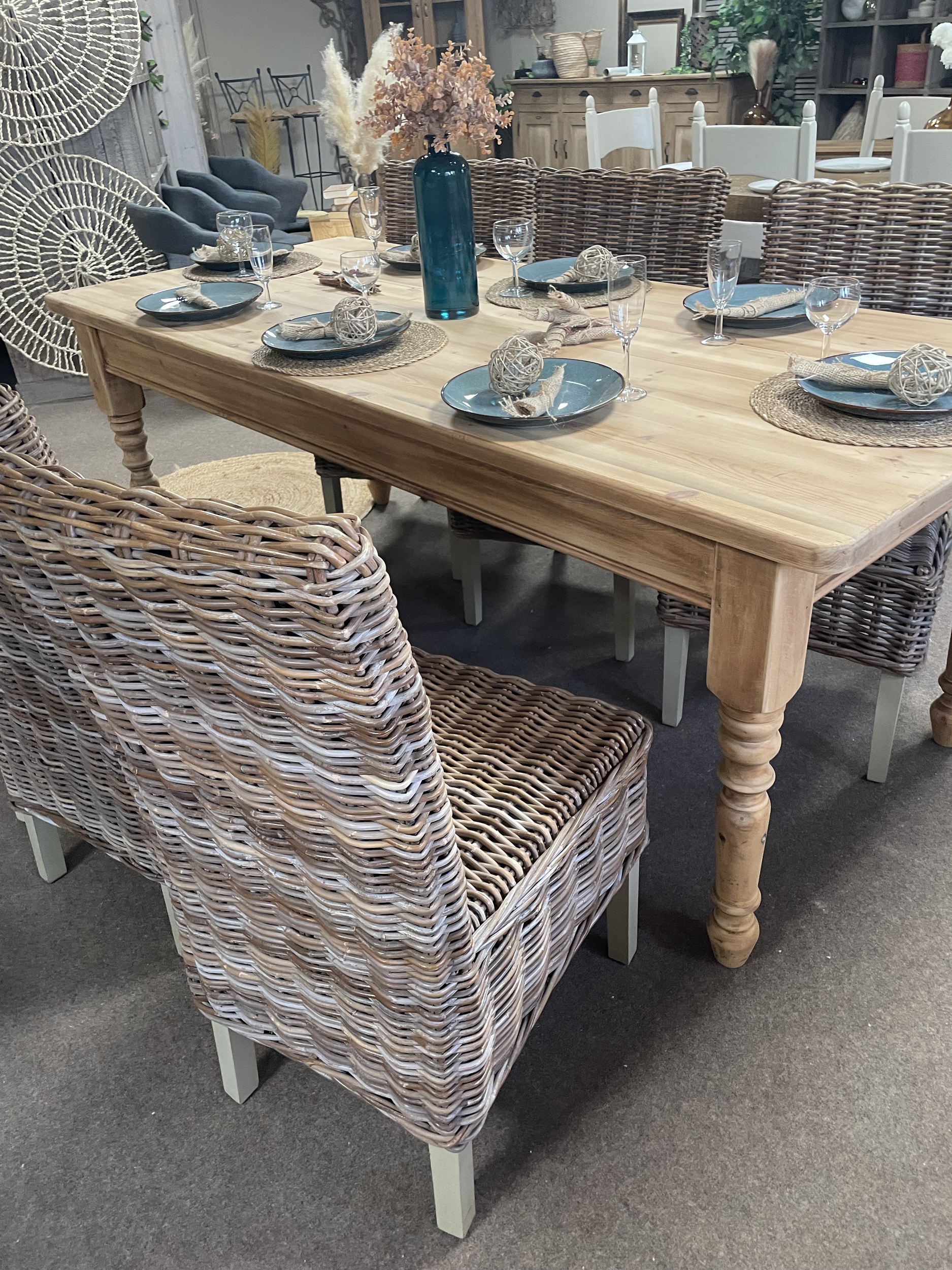 Grande table