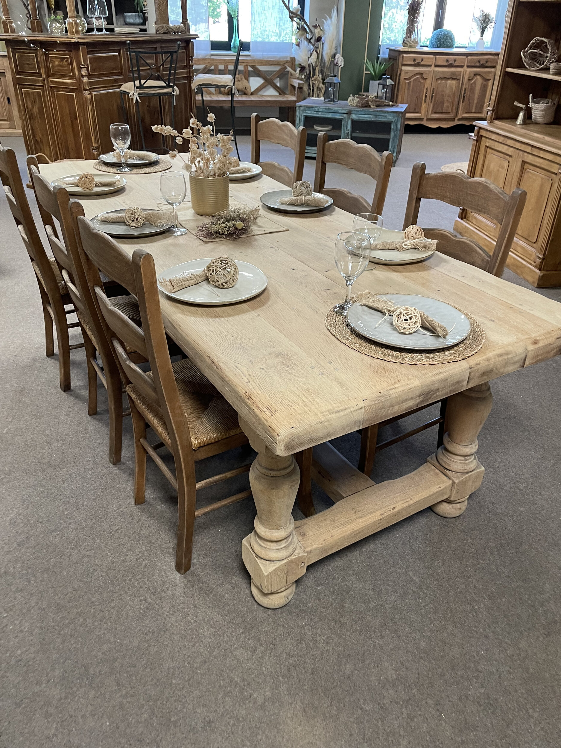 Table ancienne