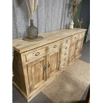 Meuble en bois massif