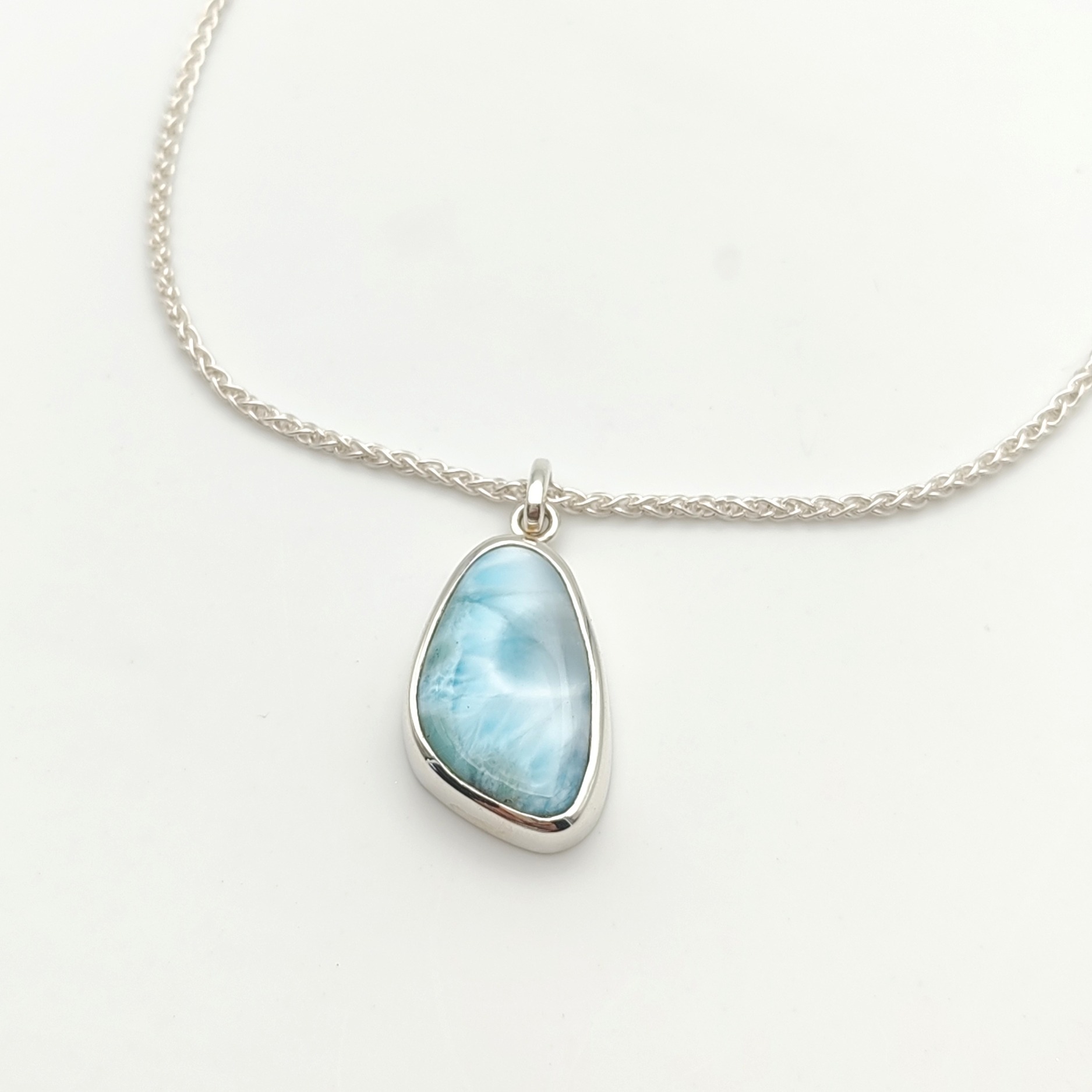 pendentif larimar république dominicaine en argent avec chaine épi argent (4)