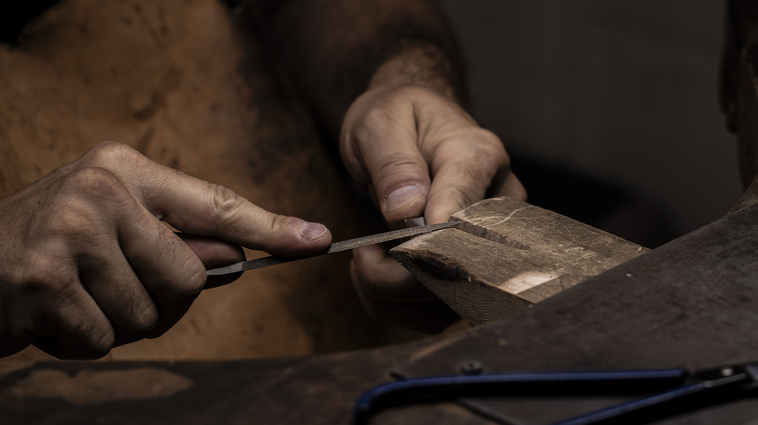 Bijouterie JK - Artisan bijoutier joaillier à Valbonne, créations artisanales en métaux précieux