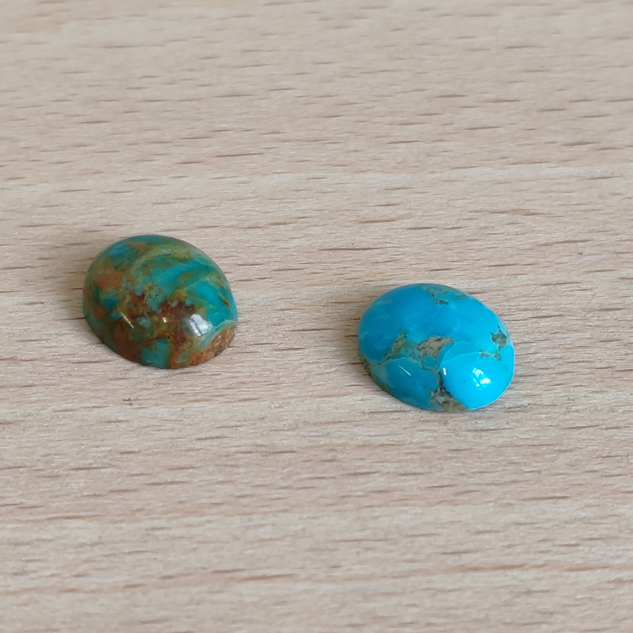 Pierre de turquoise véritable bleue, gemme protectrice pour bijoux artisanaux du sud de la France