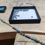 Bracelet stone free 4 mm hématite, apatite et argent fabrication