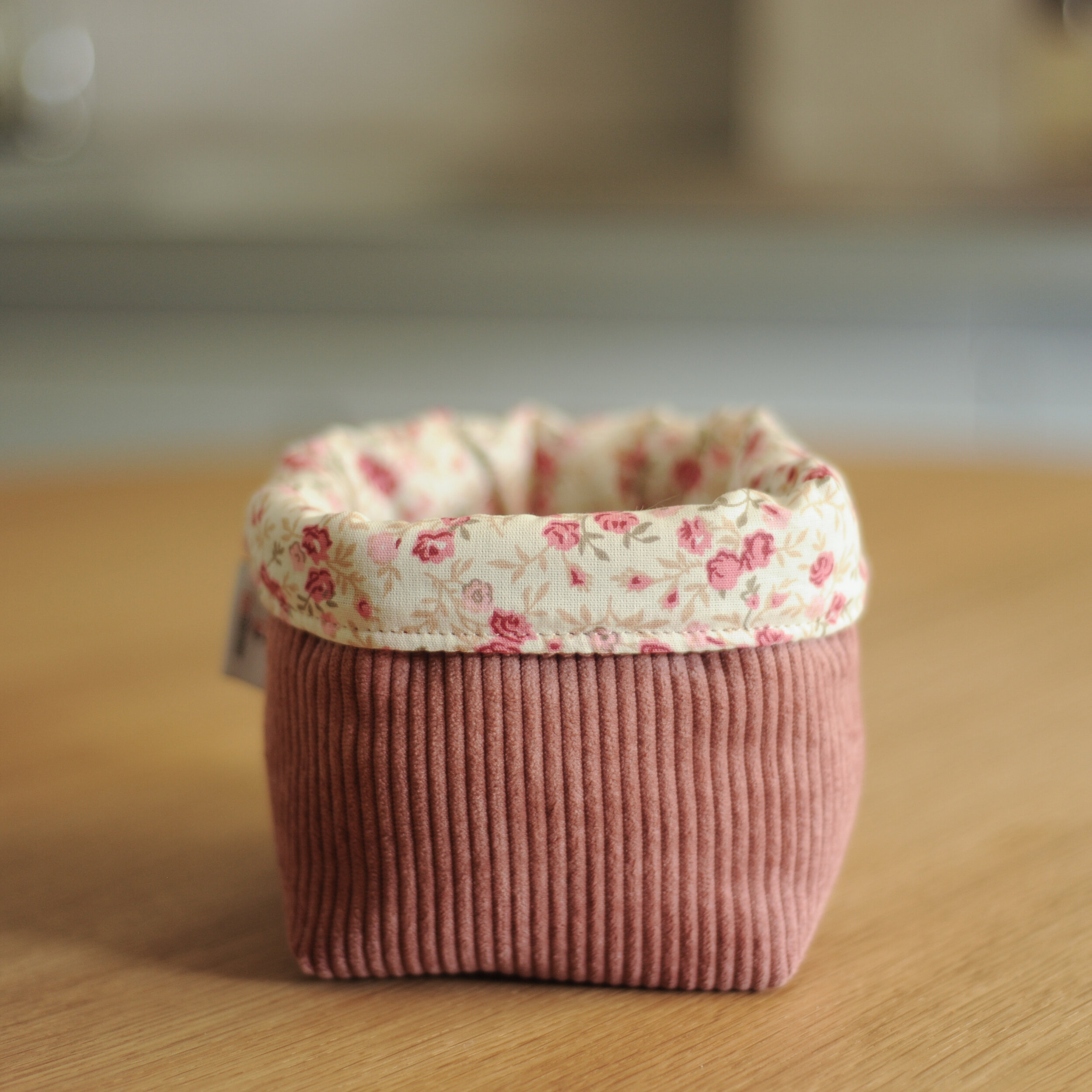 paniere velours vieux rose coton beige fleurs roses collection Fleurs Sauvages