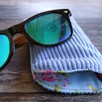 Etui à lunettes velours bleu clair bleu roses
