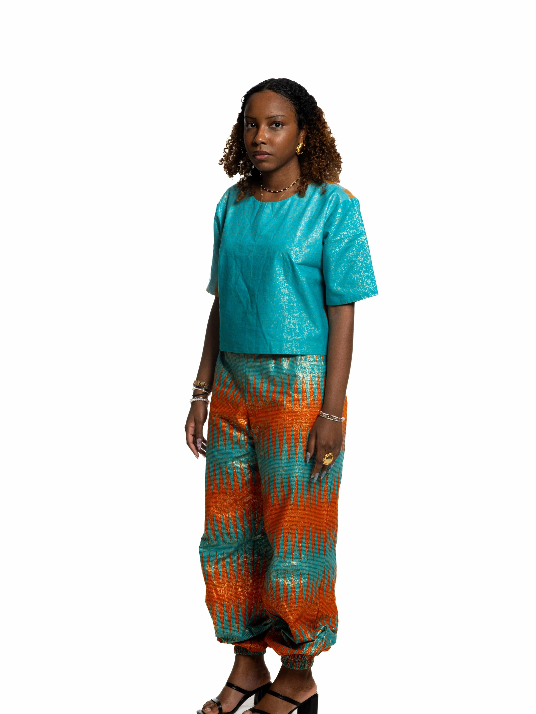 prod-ensemblepantalonenpagnebleudughanaamotifs1-153_3