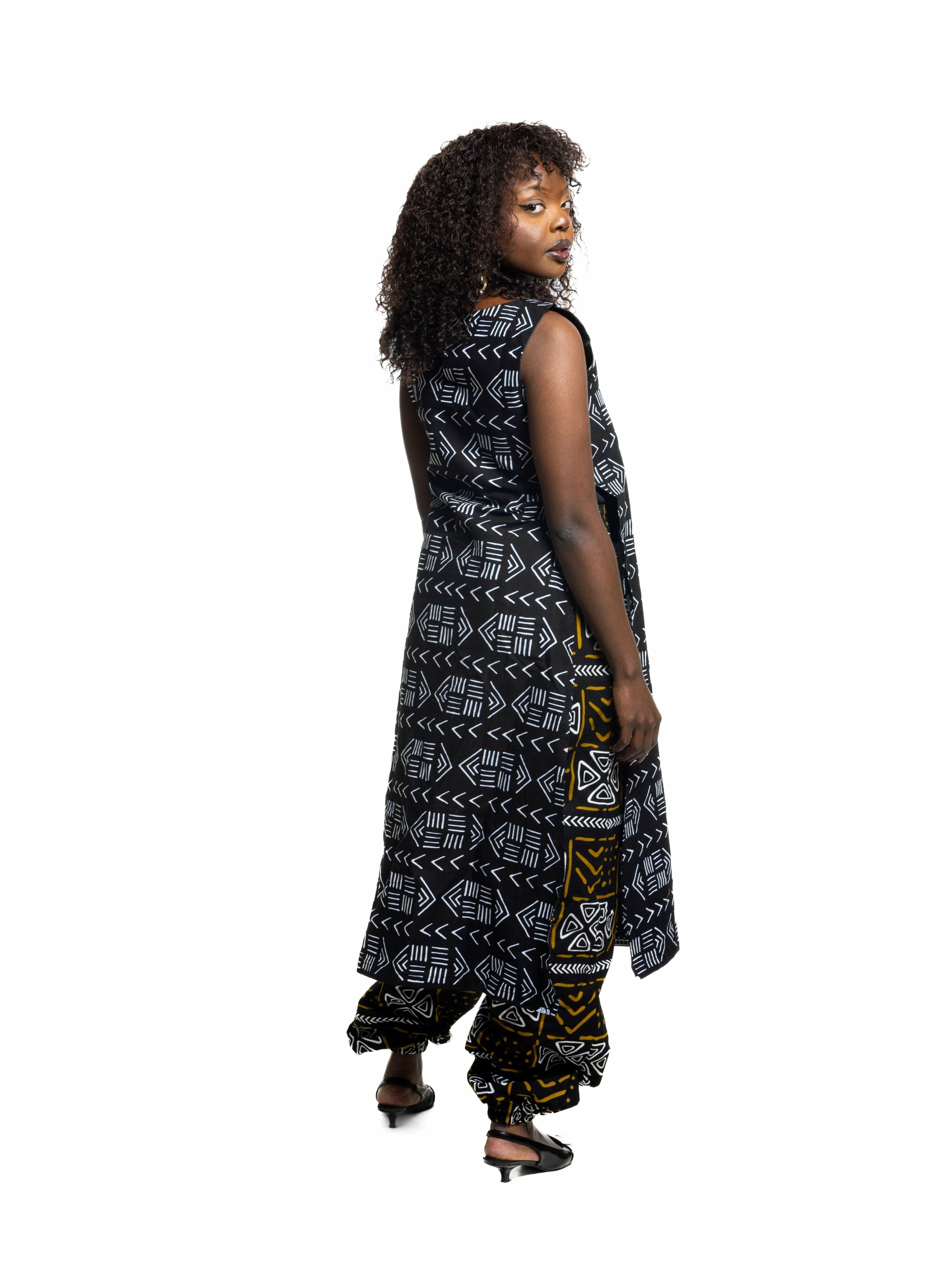 prod-ensemblepantalonenpagnenoirdughanaamotifscopie-156_4