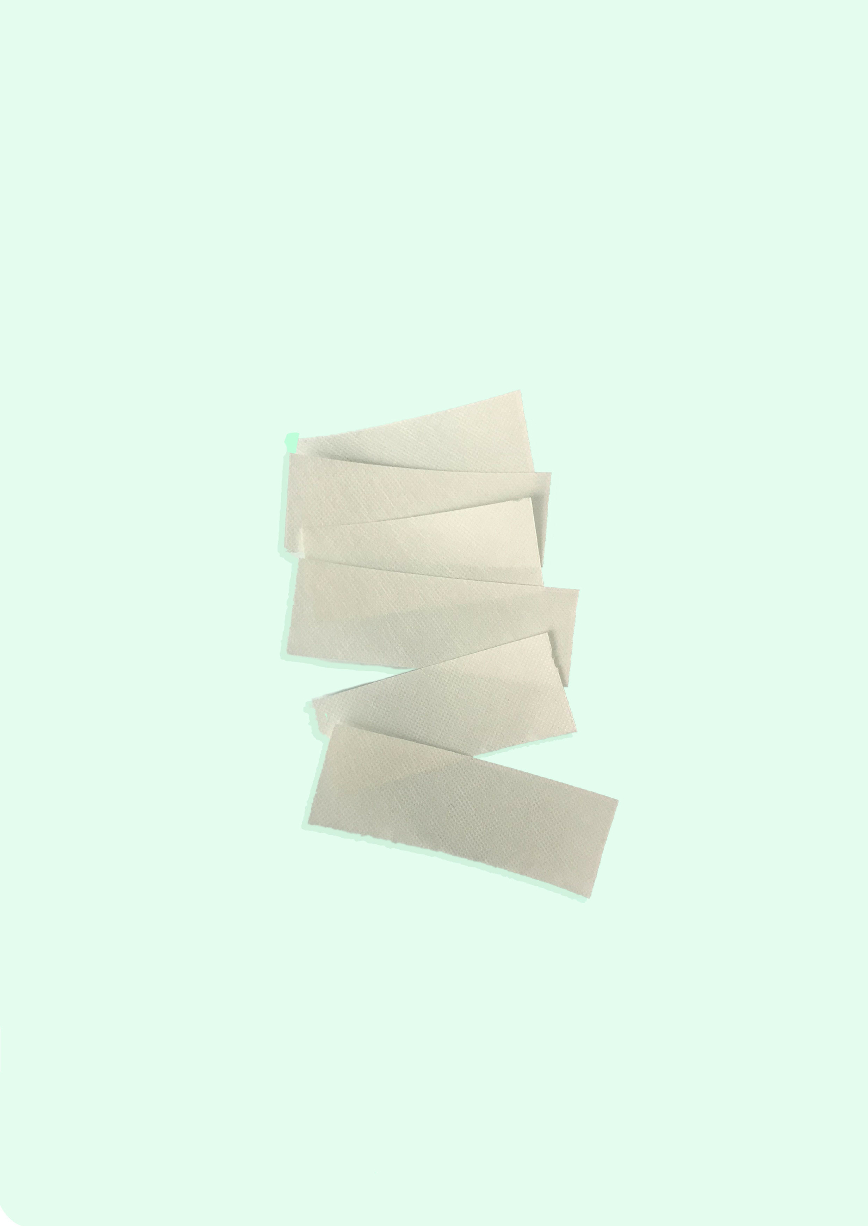 solufix-chutes-papier-a-broder-autocollant-et-hydrosoluble