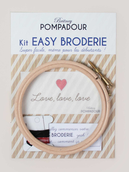 kit-de-broderie-coeur-love-love-love