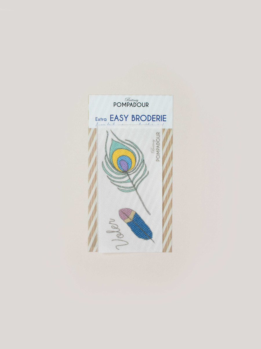kit-de-broderie-plumes-voler-6