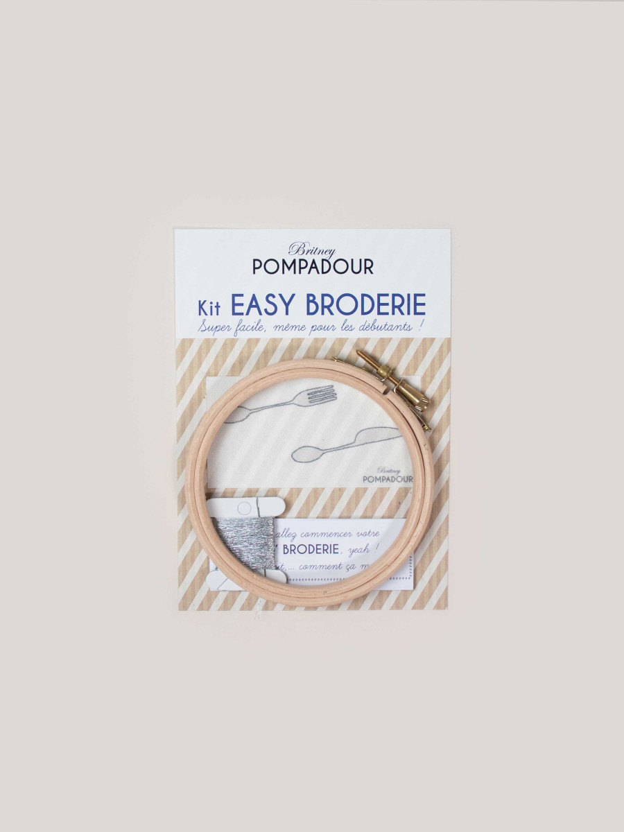 kit-de-broderie-couteau-fourchette-2
