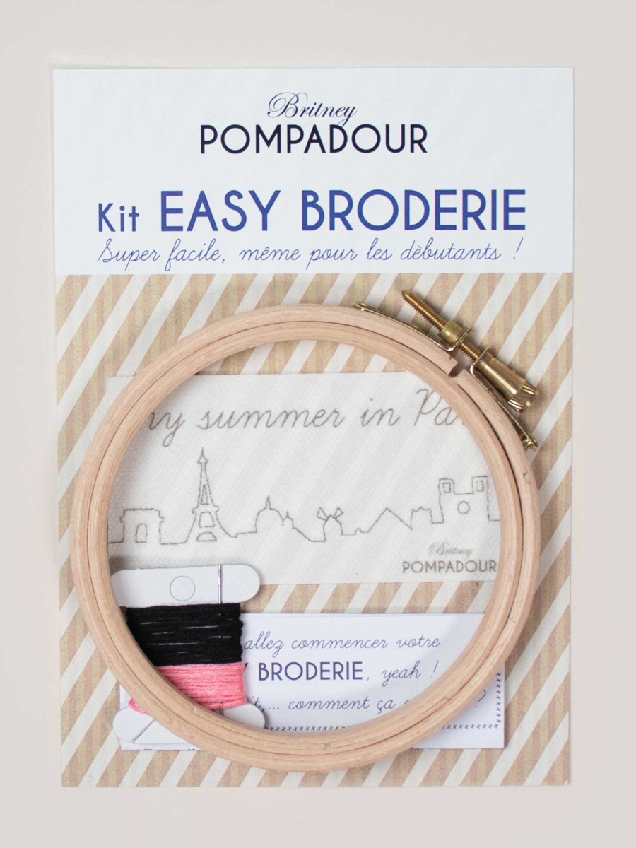 kit-de-broderie-summer-in-paris-paris-skyline