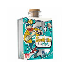 UNE BOUTEILLE A LA MER