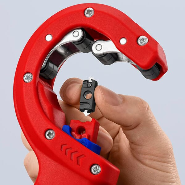 ?f=KNTA902302BK-65700