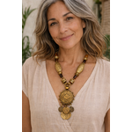 collier marron