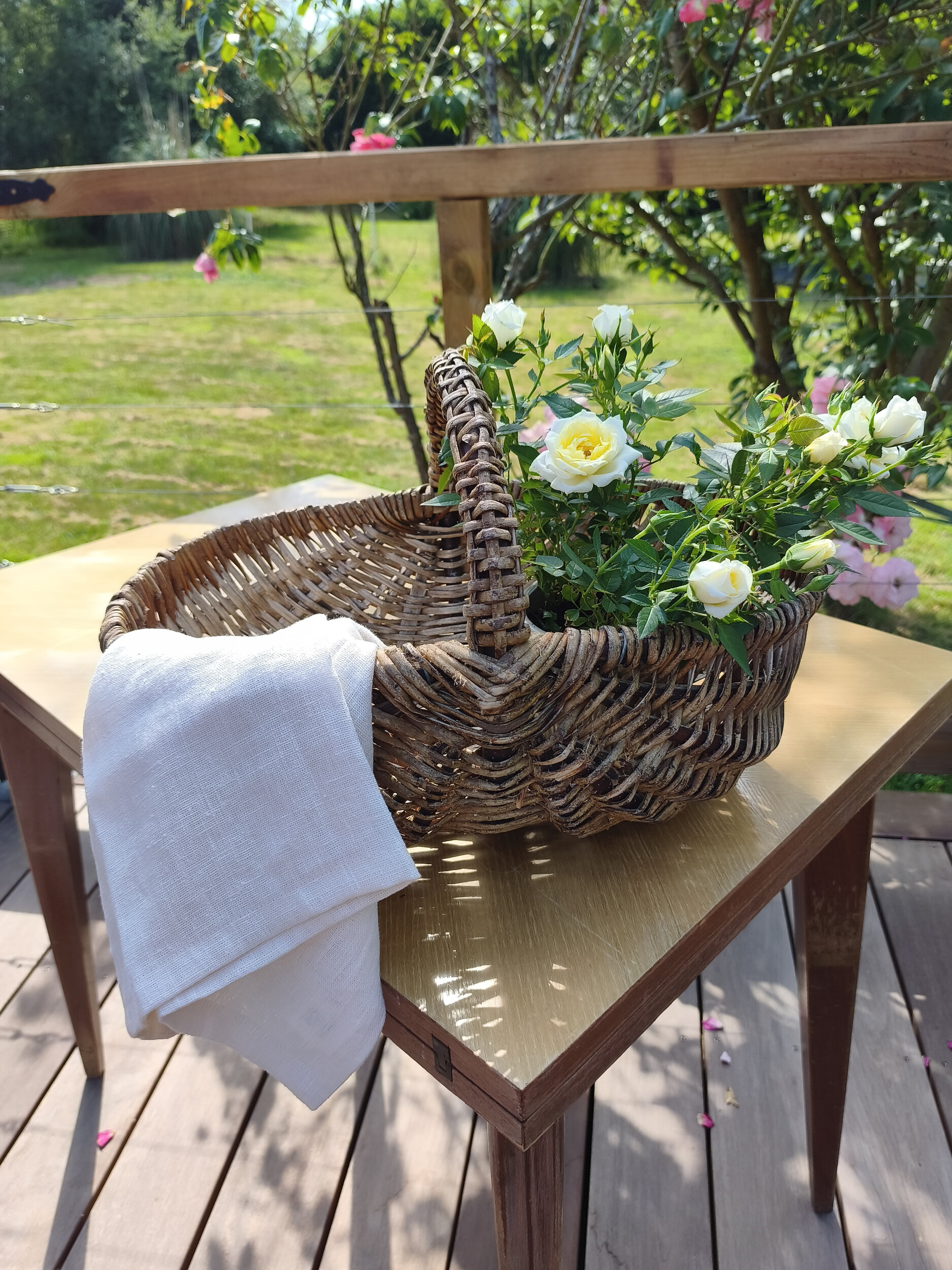 Torchon-en-lin-ivoire-Ma-coquette-Maison-presentation