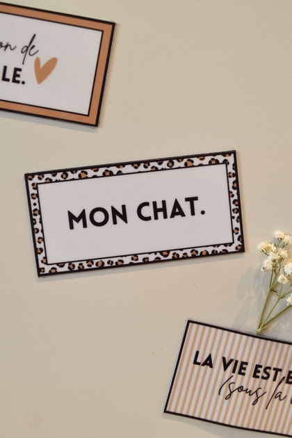 Magnet à frigo avec cadre léopard beige et message : Mon chat