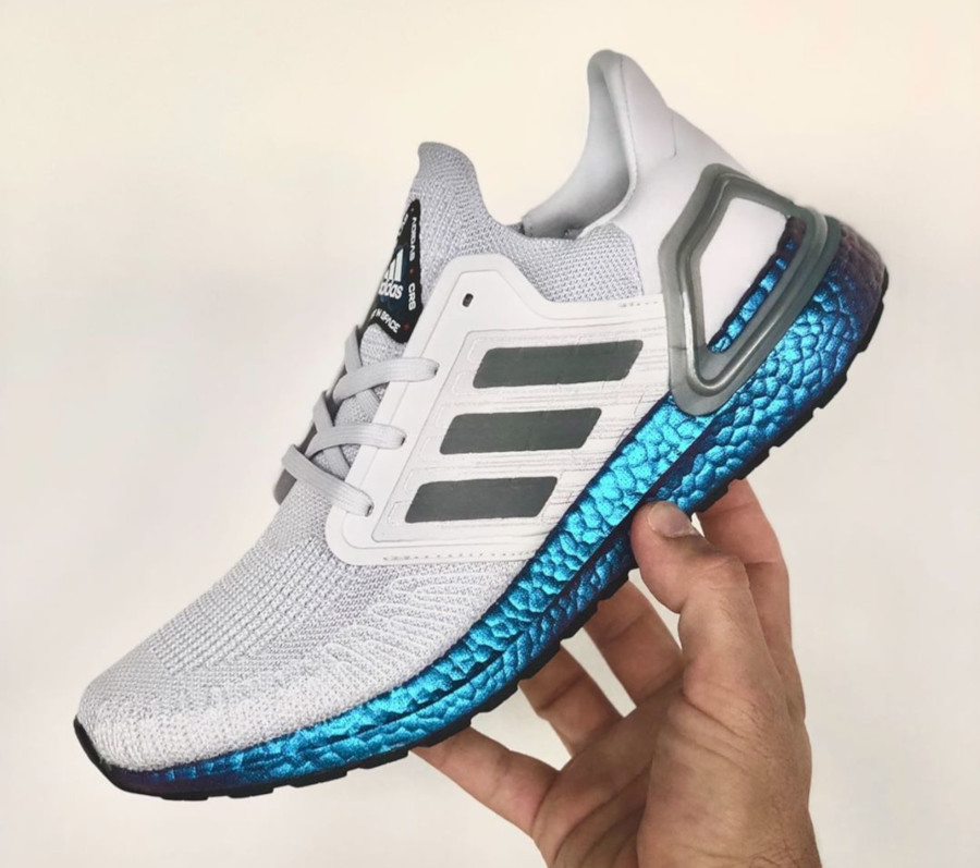 Chaussures running unisexe Adidas ULTRABOOST 20 Gris Blanc Bleu Violet (12)