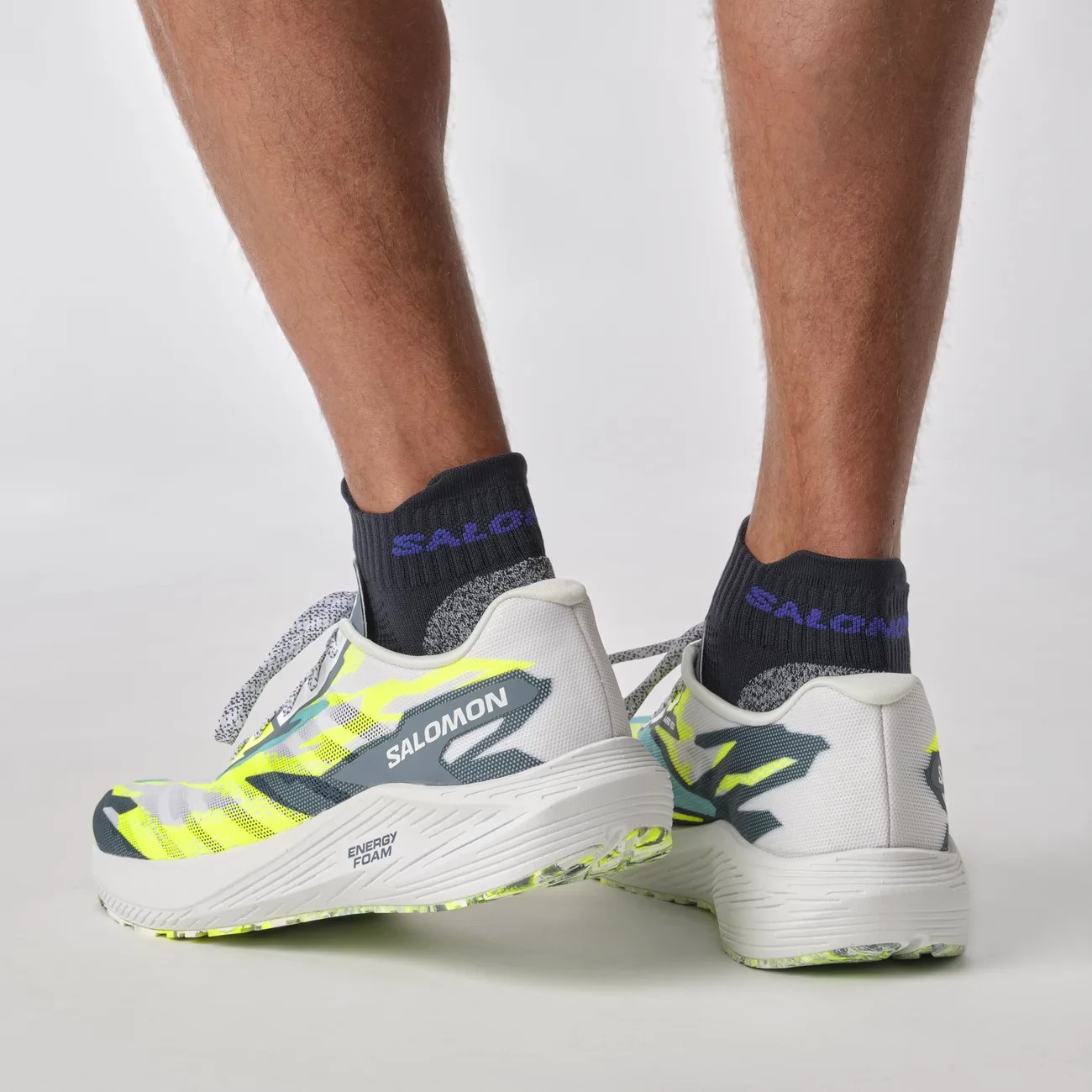 Chaussures running homme Salomon AERO VOLT Blanc Bleu grisé Jaune fluo (1)