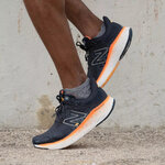 Chaussures running homme New Balance Fresh Foam X 1080 Boost Bleu marine Orange vif Bleu turquoise 2