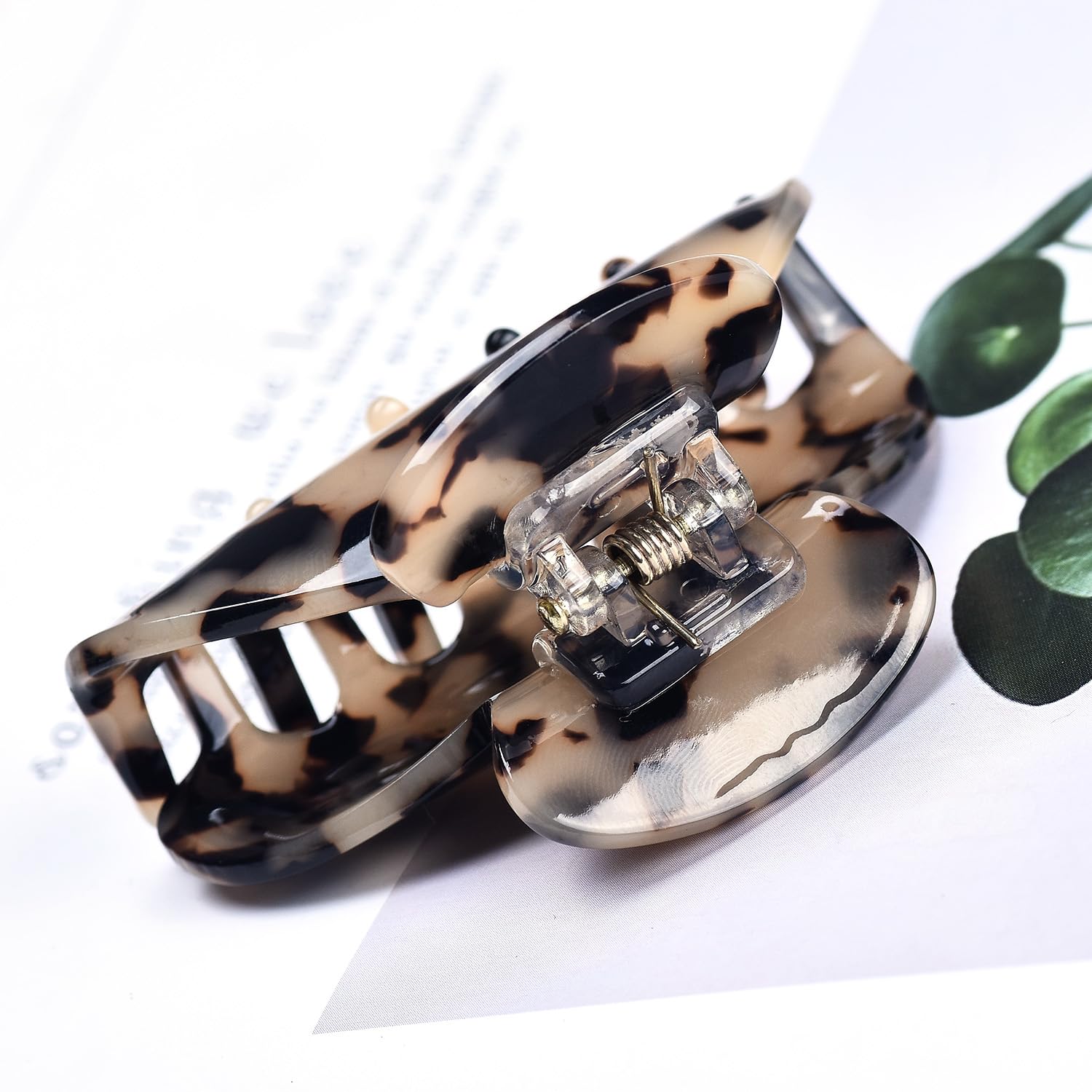 Medium Claw Hair Clips for Women Girls Tortoise Hair Jaw Clips Celluloid Hair Claw Clamps Leopard Print Hair Clasp 3 Pack T 9