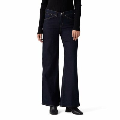 Levi's Women's 318 Shaping Wide-Leg Jeans 31 Darkest Sky (Stretch)