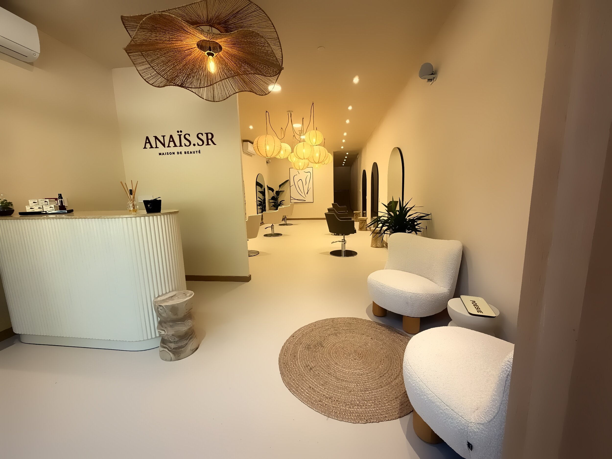 accueil salon lisse