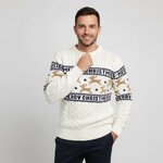Man in crèmekleurige kersttrui Witte avond van biologisch katoen