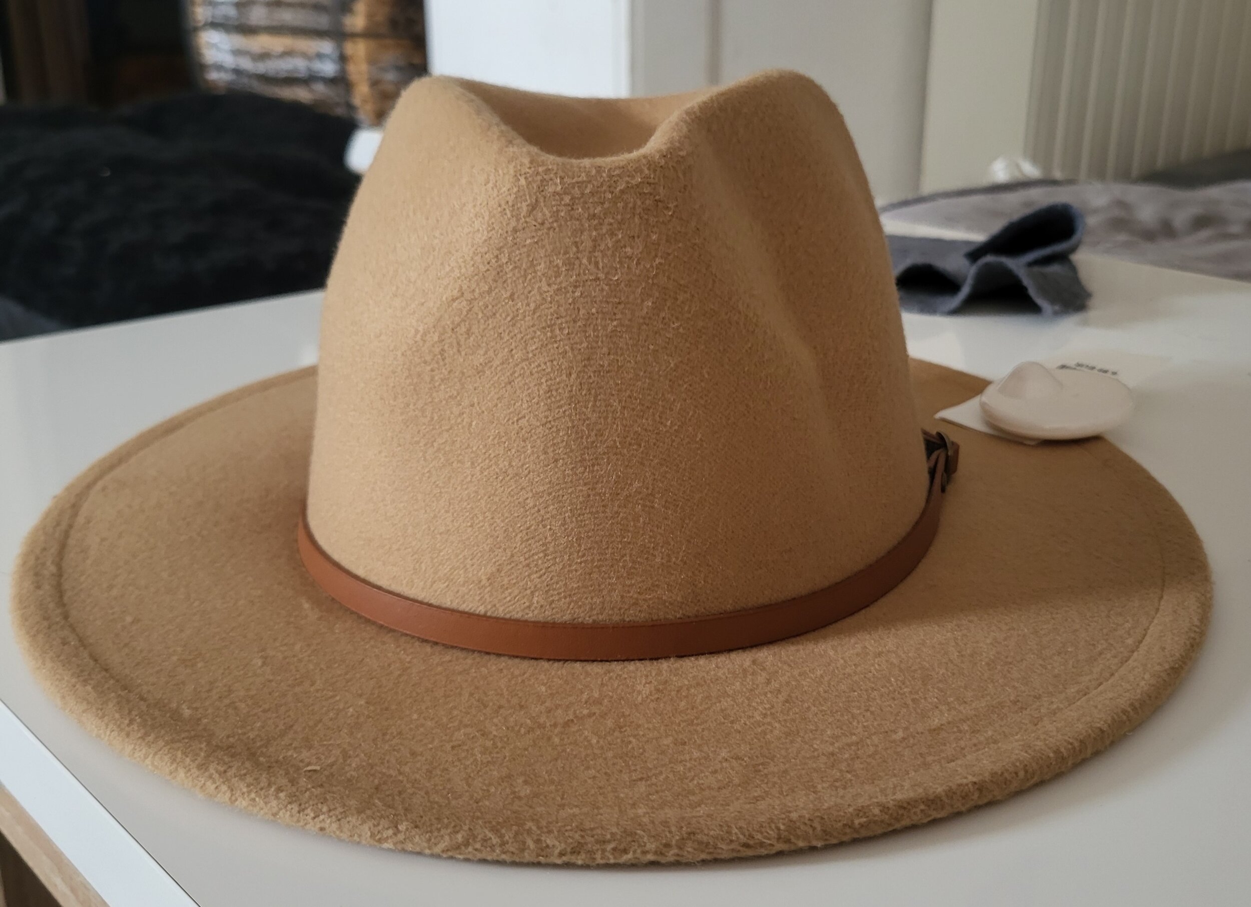 chapeau1