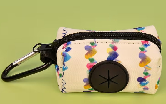 sac à crotte coeur