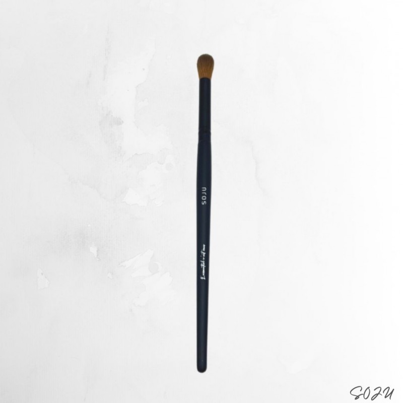 pinceau-estompeur-yeux