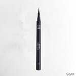 eyeliner