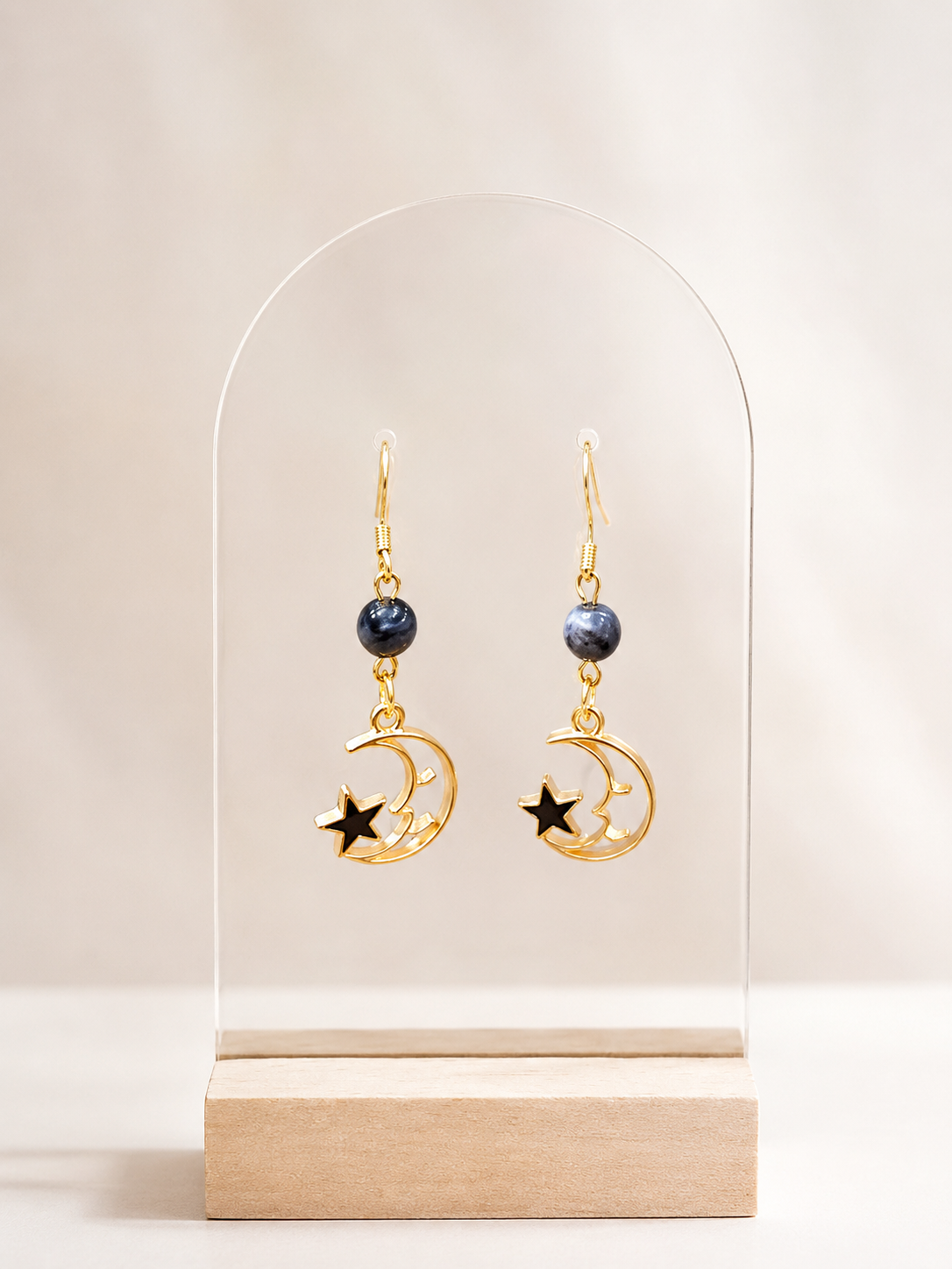 Boucles doreilles lune et étoiles noires