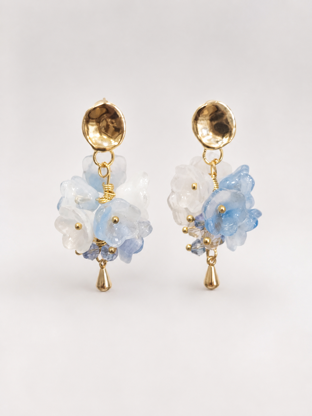 Boucles doreilles fleurs bleu