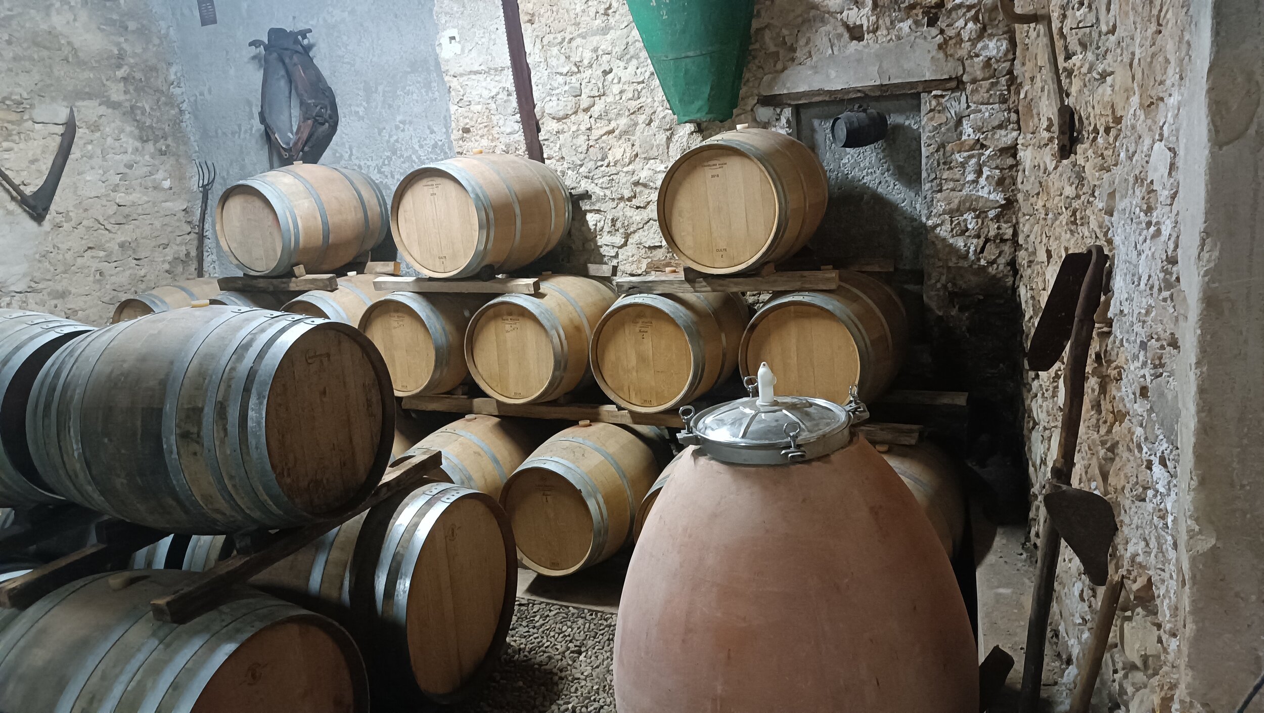 VIN ROUGE