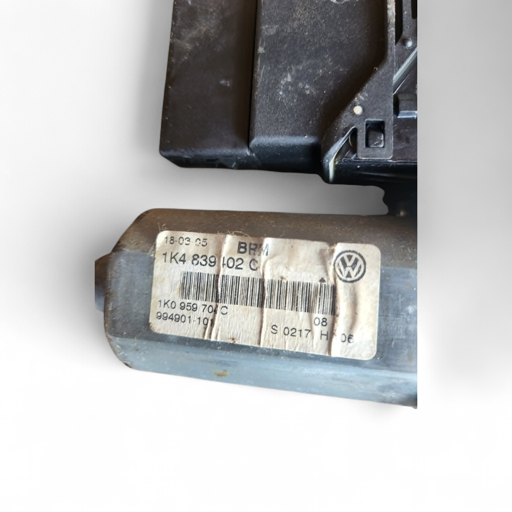 90aa453c-9c72-4e00-9a5d-abb4ceb669f5