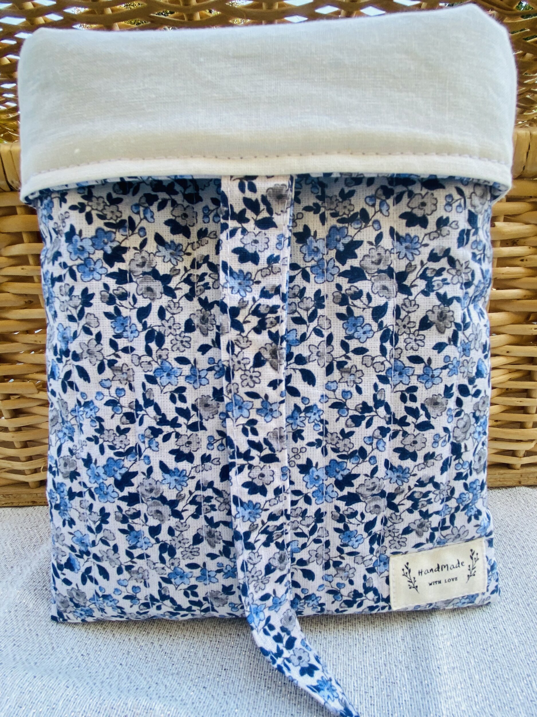 doublure housse de livre pastel couture