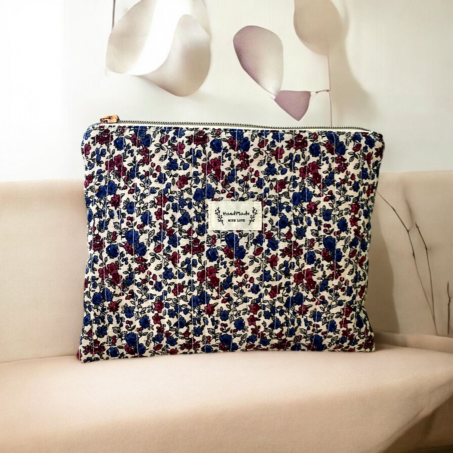 Pochette en tissu matelassé avec fermeture éclair