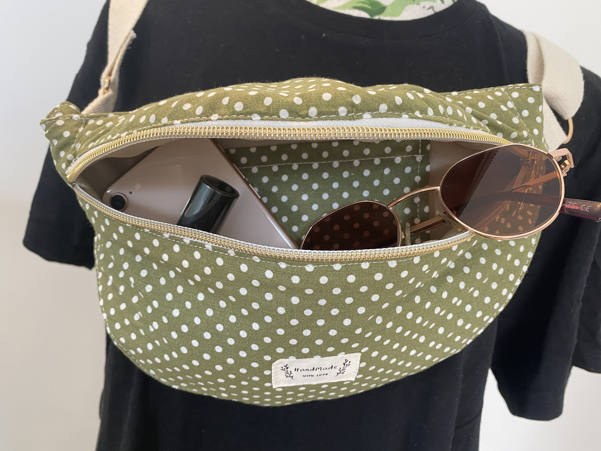 Sac banane élégant et fonctionnel fait main