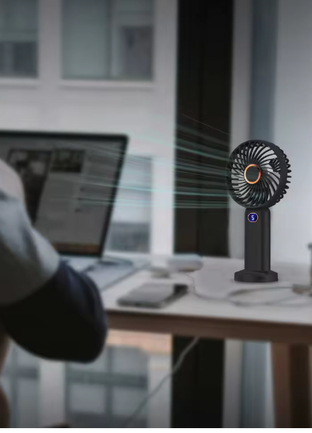 ventilateur rechargeable noir 2