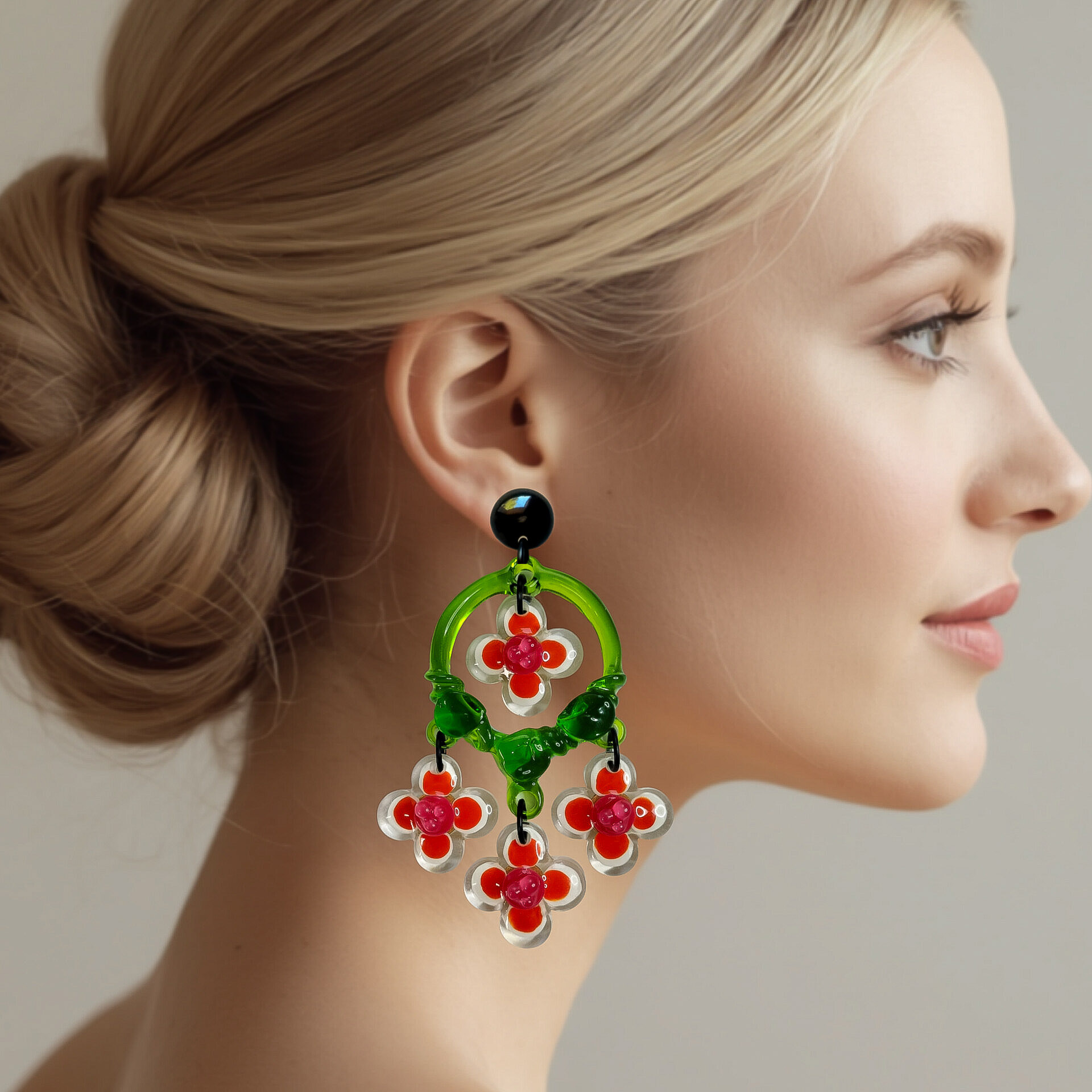 Boucles-oreilles-creoles-vertes-fleurs-orange-3