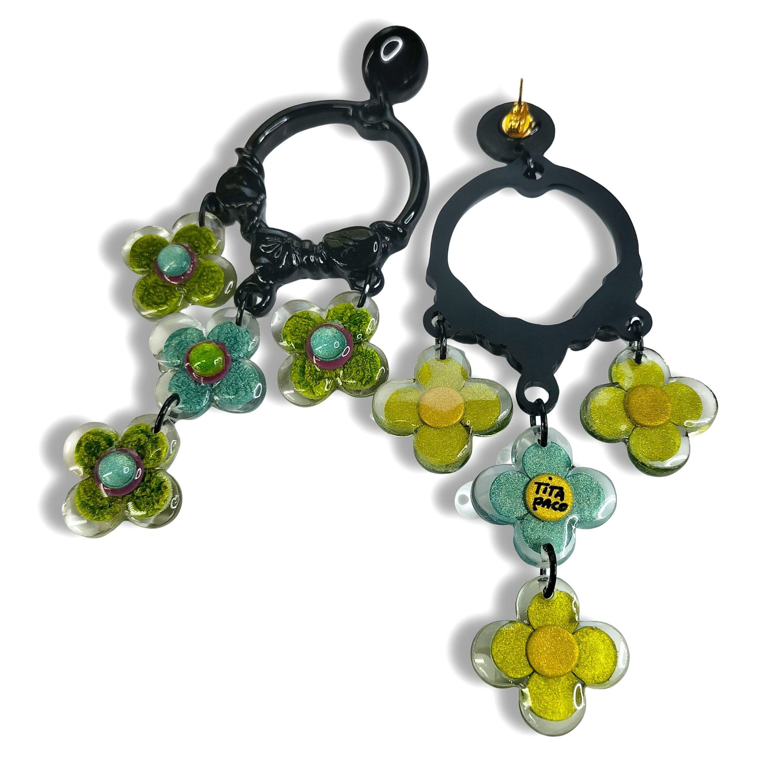 Boucles-oreilles-xxl-fleurs-vertes-bleues-verso