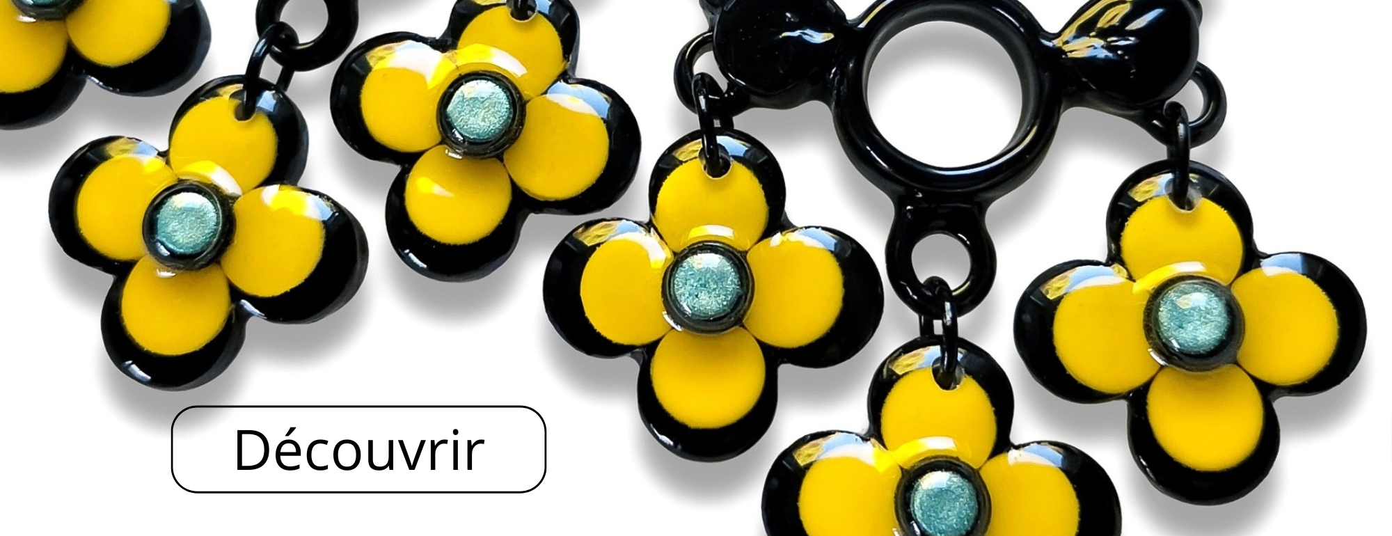 Grandes boucles d'oreilles à créoles pendantes à fleurs jaunes et noires et cœurs bleus glacier