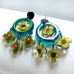 Boucles-oreilles-grandes-creoles-fleurs-anis-1
