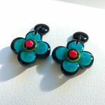 Boucles-oreilles-petites-fleurs-turquoise