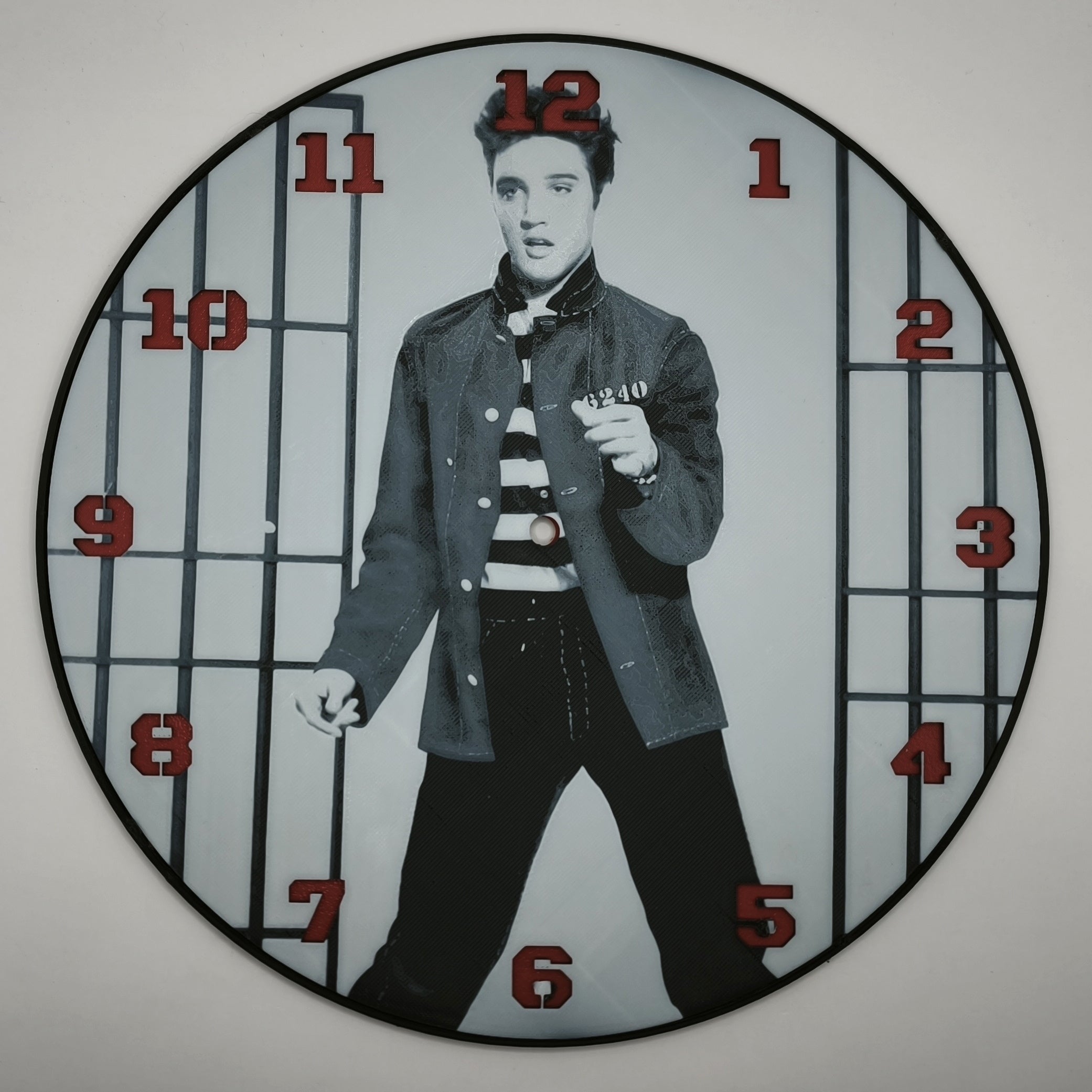 horloge_complete_Elvis_Prestley_impression_3D_nombres_couleur_rouge