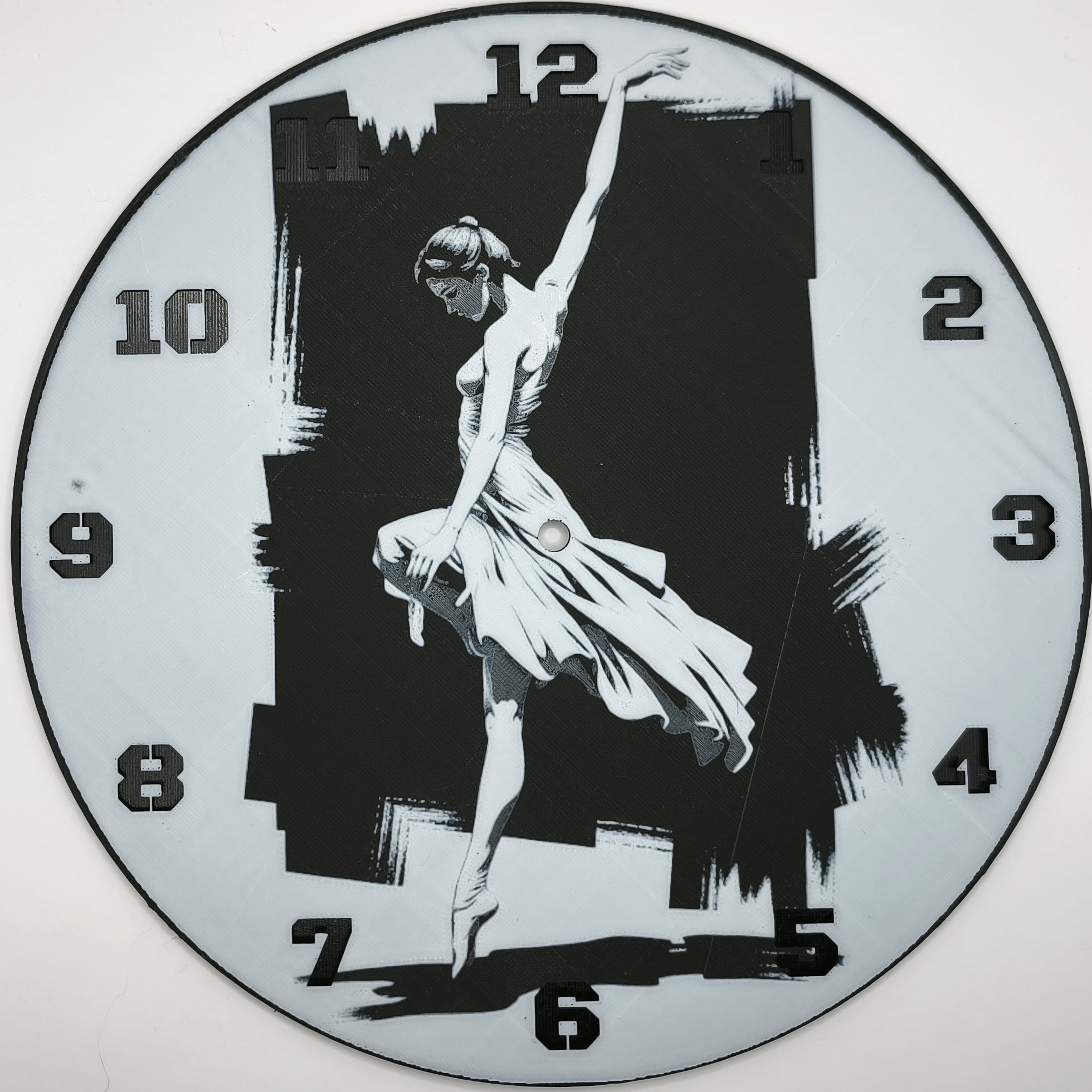 horloge_complete_La_danseuse_etoile_impression_3D_nombres_couleur_noir