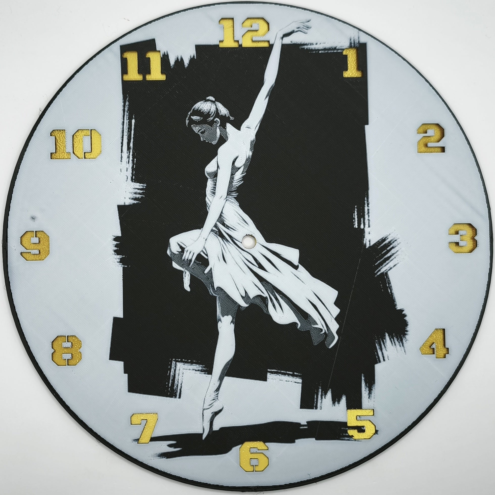horloge_complete_La_danseuse_etoile_impression_3D_nombres_couleur_or