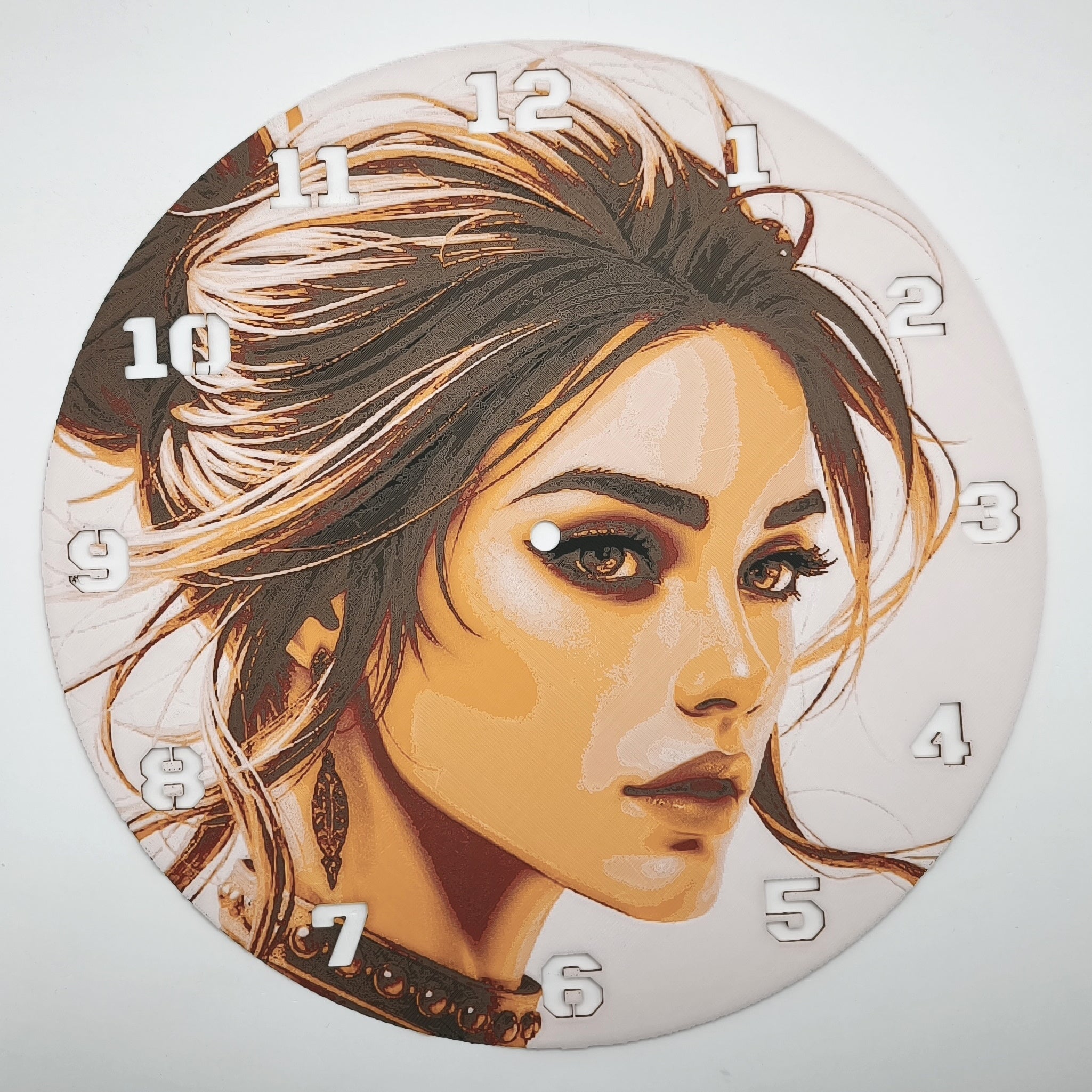 affiche_horloge_La_femme_en_safran_impression_3D
