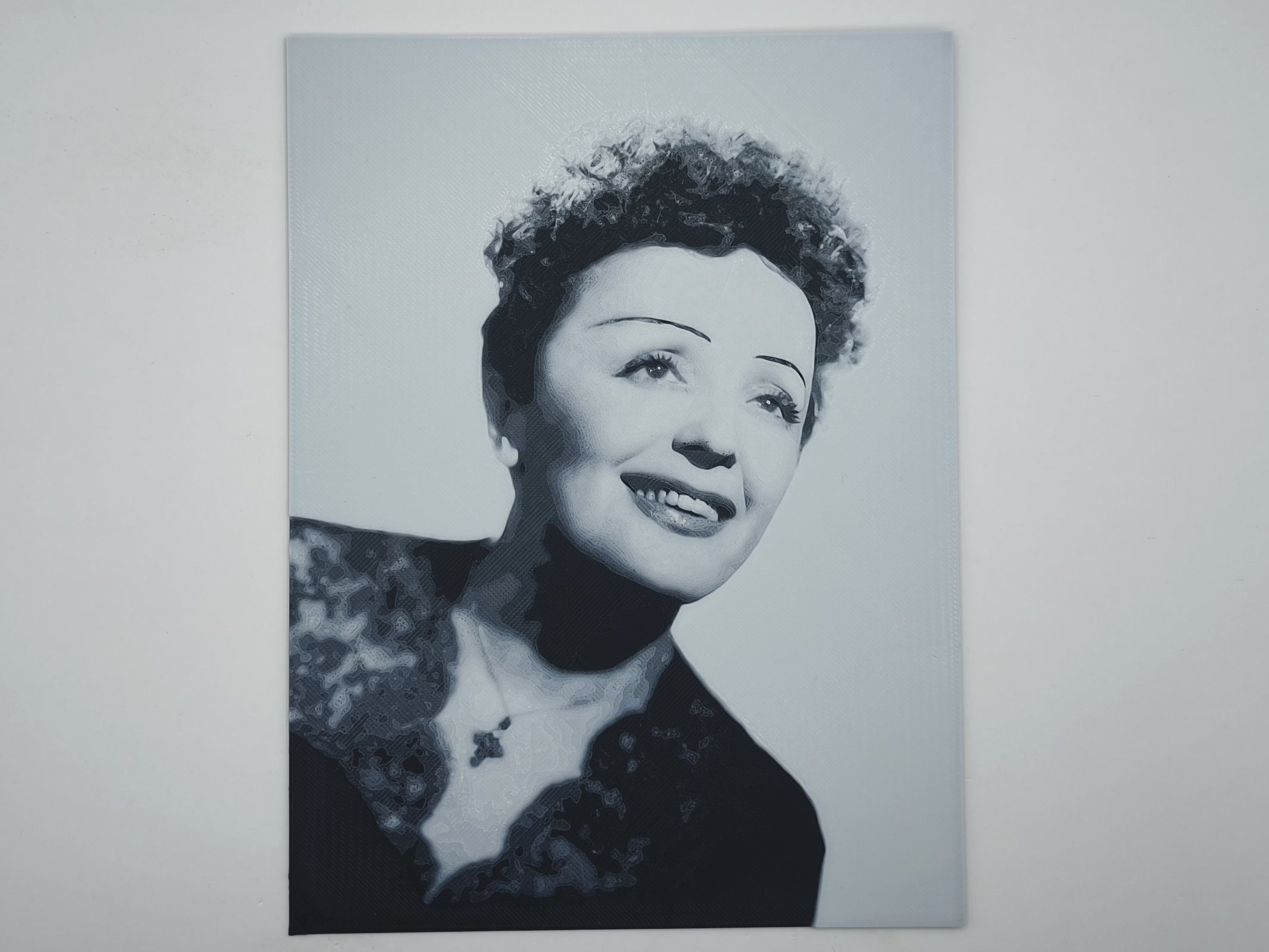 affiche_poster_Edith_Piaf_imprimee_3d_couleur_noir_et_blanc_avec_cadre